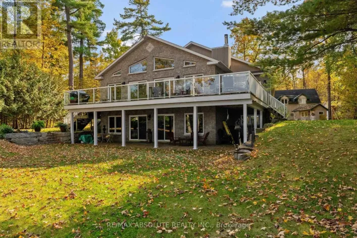 1096 SNYE ROAD, Lanark Highlands