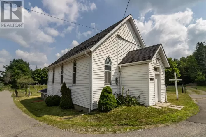 10961 HIGHWAY 118, Algonquin Highlands