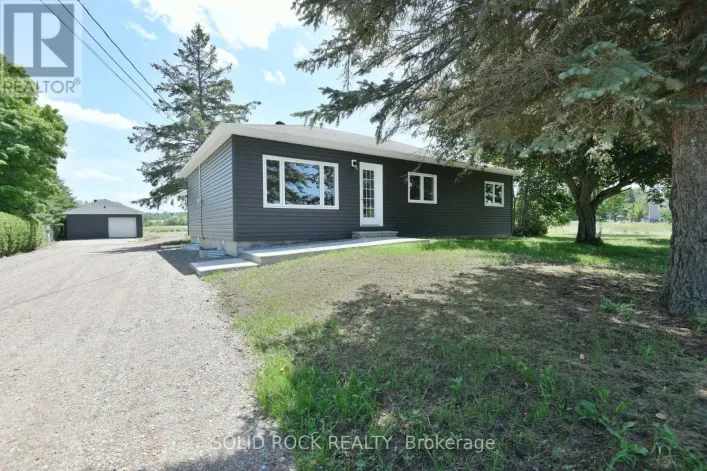 1097 132 HIGHWAY, Admaston/Bromley
