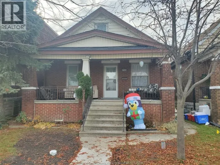 1097 Elsmere AVENUE, Windsor