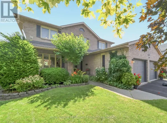 1098 CAITLIN CRESCENT, Kingston