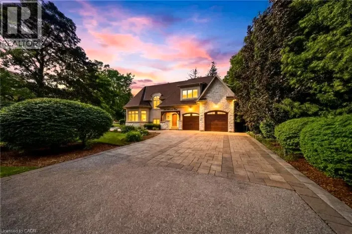 1098 LAKESHORE Road W, Oakville