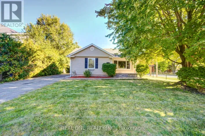 1099 KENT AVENUE, Oakville
