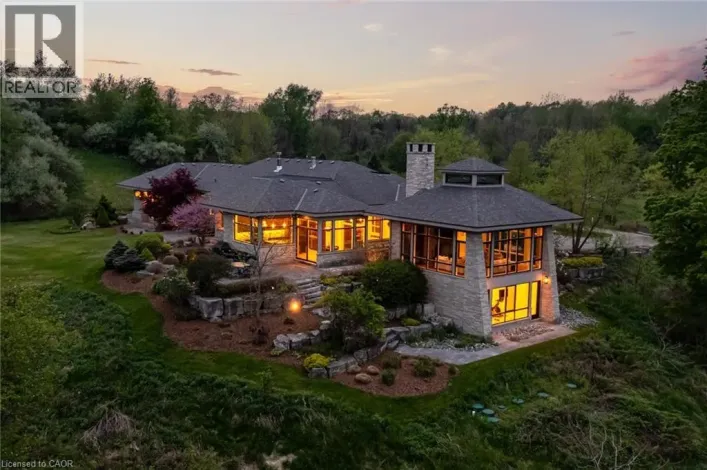 1099 MINERAL SPRINGS Road, Ancaster