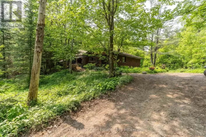 1099 PETERSON ROAD, Bracebridge