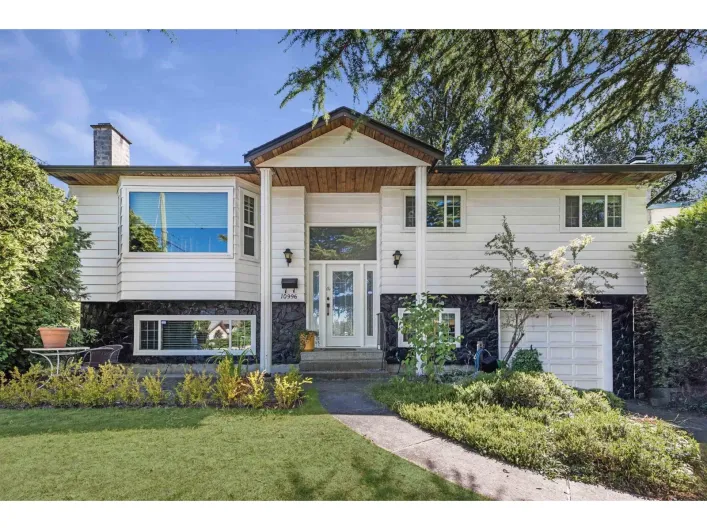 10996 82 AVENUE, Delta