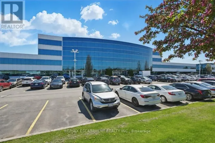 109C - 1100 SOUTH SERVICE ROAD, Hamilton