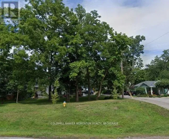 10A BETTS AVENUE, Grimsby