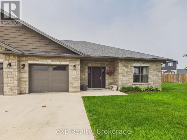 11 - 1050 WATERLOO STREET, Saugeen Shores