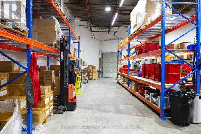 11 - 1111 FLINT ROAD, Toronto