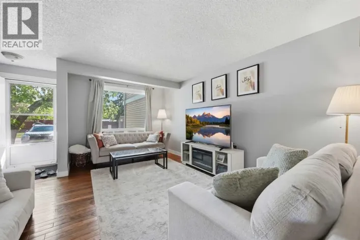 11, 1155 Falconridge Drive NE, Calgary
