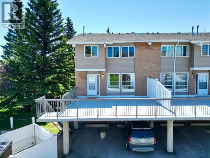 11, 116 Silver Crest Drive NW, Calgary