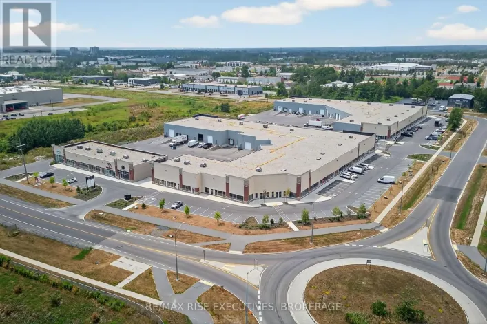 11 - 1325 CENTENNIAL DRIVE N, Kingston