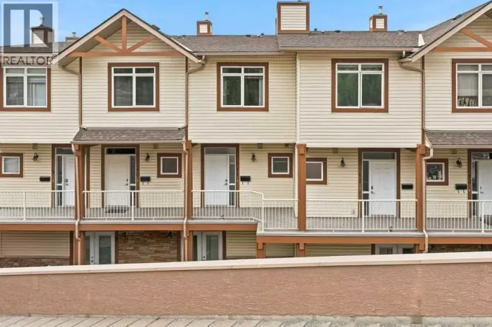 11, 133 Rockyledge View NW, Calgary