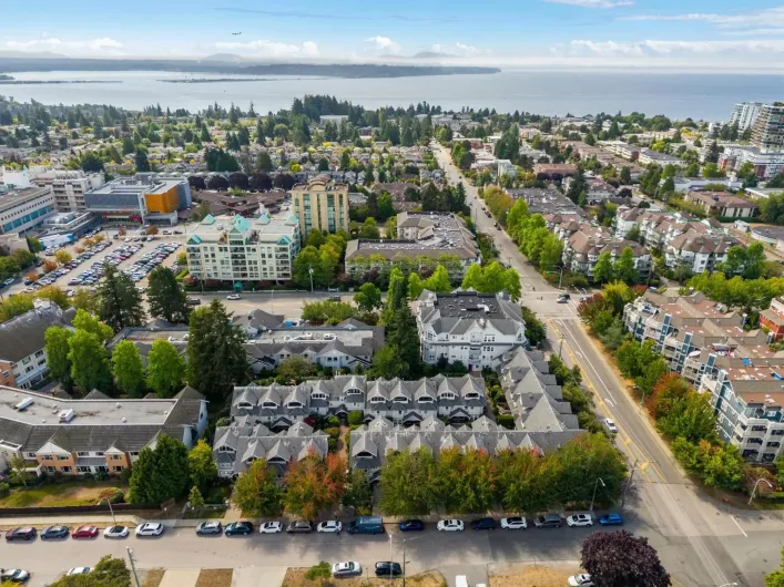 11 15432 16A AVENUE, Surrey