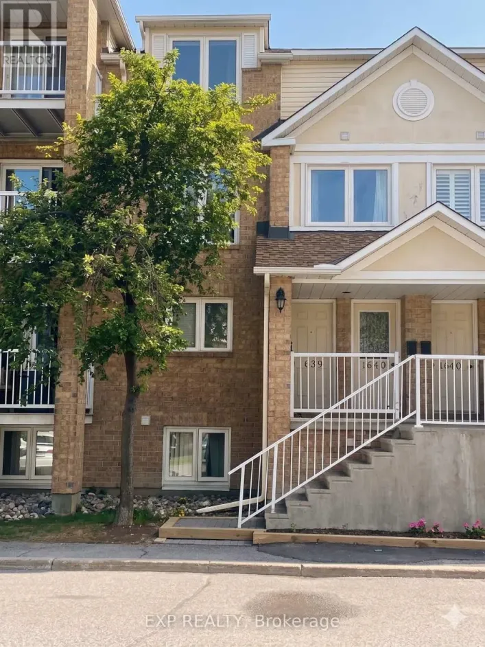 11 - 1639 LOCKSLEY LANE, Ottawa