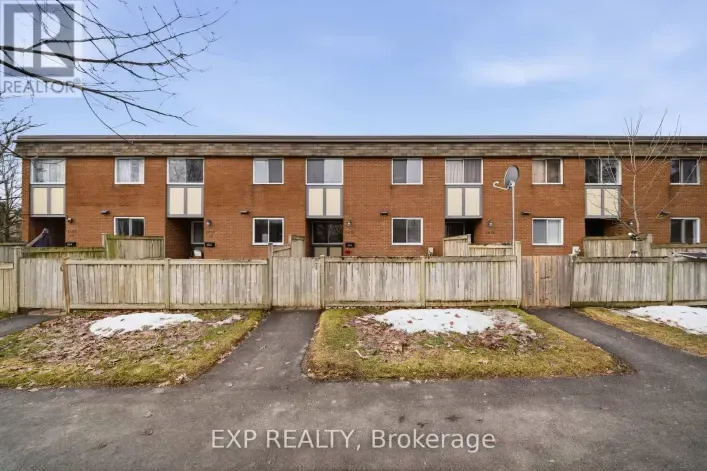 11 - 1675 HEATHERINGTON ROAD, Ottawa