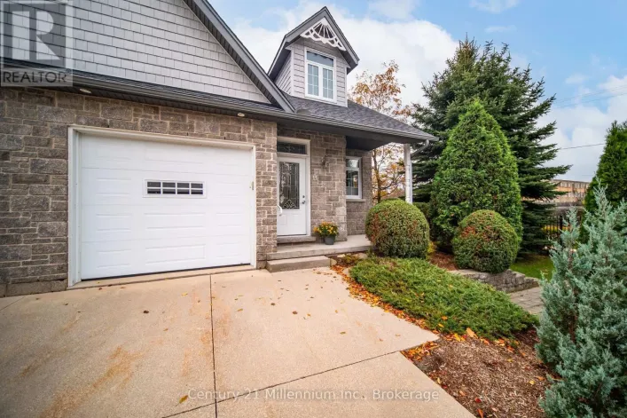 11 - 190 MORPETH STREET, Saugeen Shores