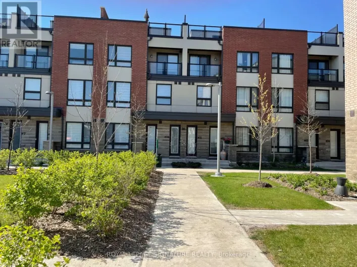 11 - 20 WOODSTREAM DRIVE, Toronto