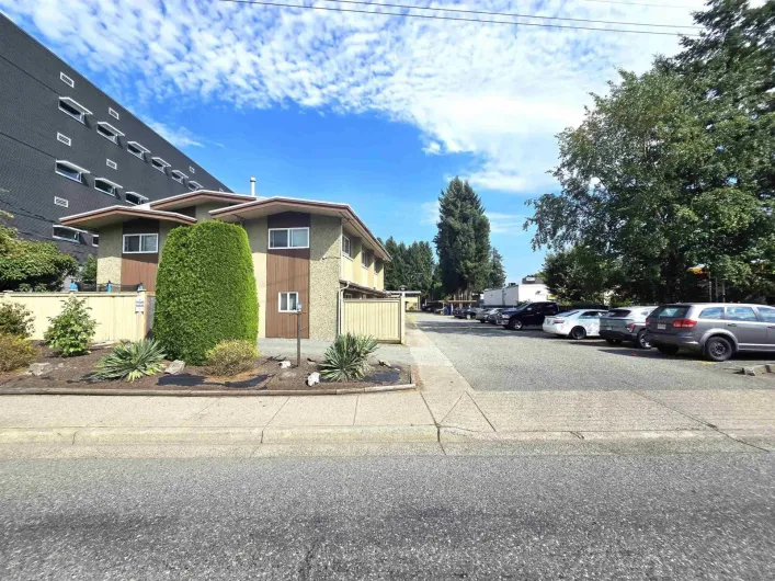 11 2048 MCCALLUM ROAD, Abbotsford