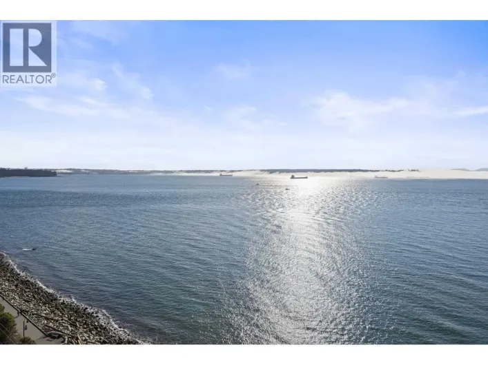 11 2250 BELLEVUE AVENUE, West Vancouver