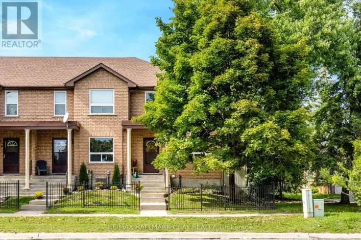 11 - 234 CUNDLES ROAD E, Barrie