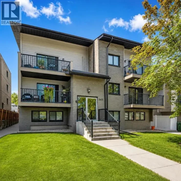 11, 2407 17 Street SW, Calgary