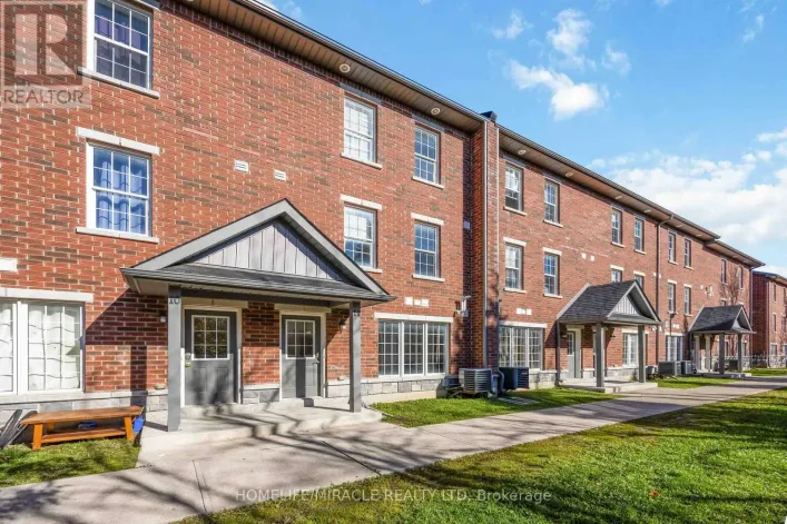 11 - 244 PENETANGUISHENE ROAD, Barrie