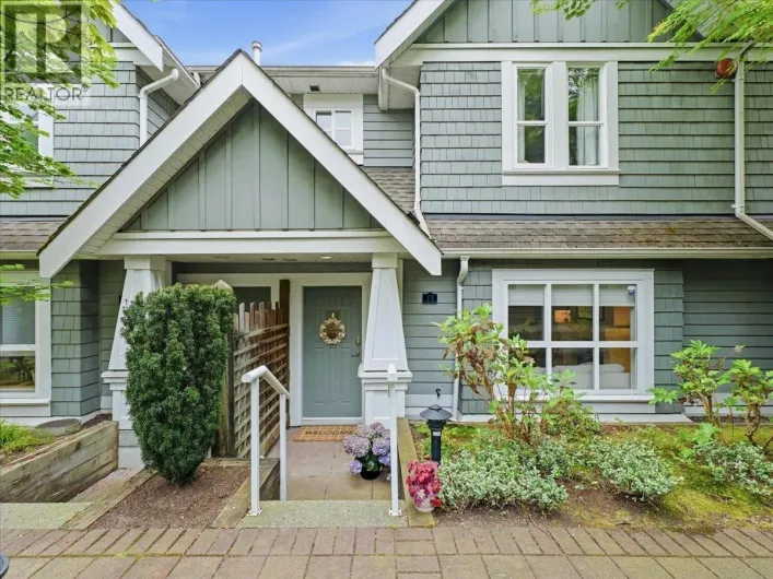 11 2688 MOUNTAIN HIGHWAY, North Vancouver