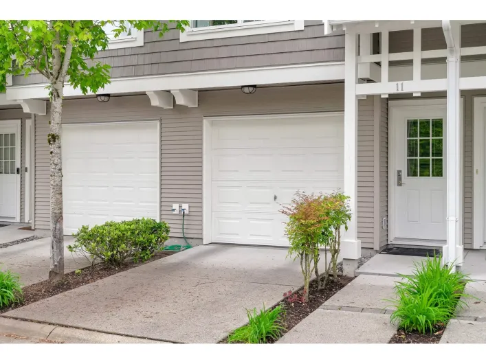 11 2729 158 STREET, Surrey