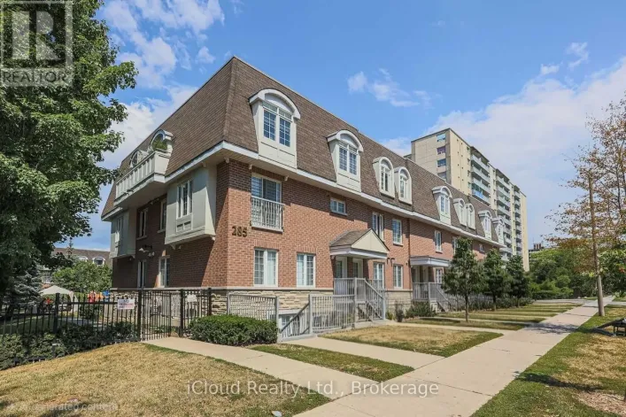 11 - 285 ANTIBES DRIVE, Toronto