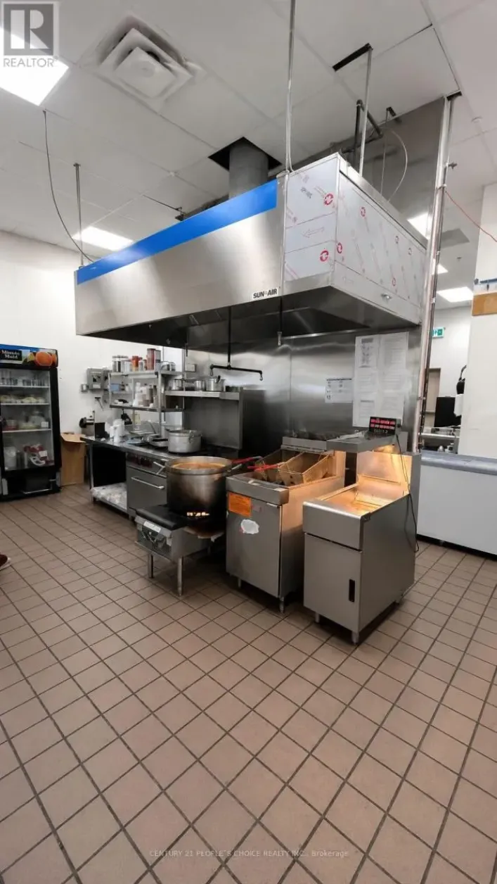 11 - 2880 QUEEN STREET E, Brampton