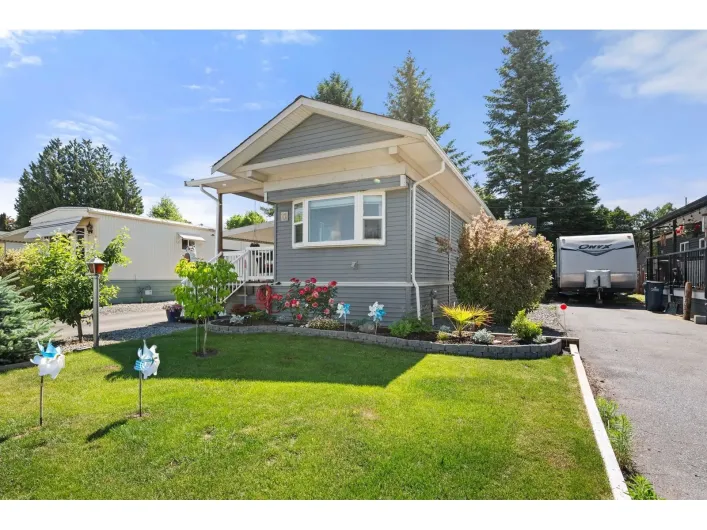 11 31313 LIVINGSTONE AVENUE, Abbotsford