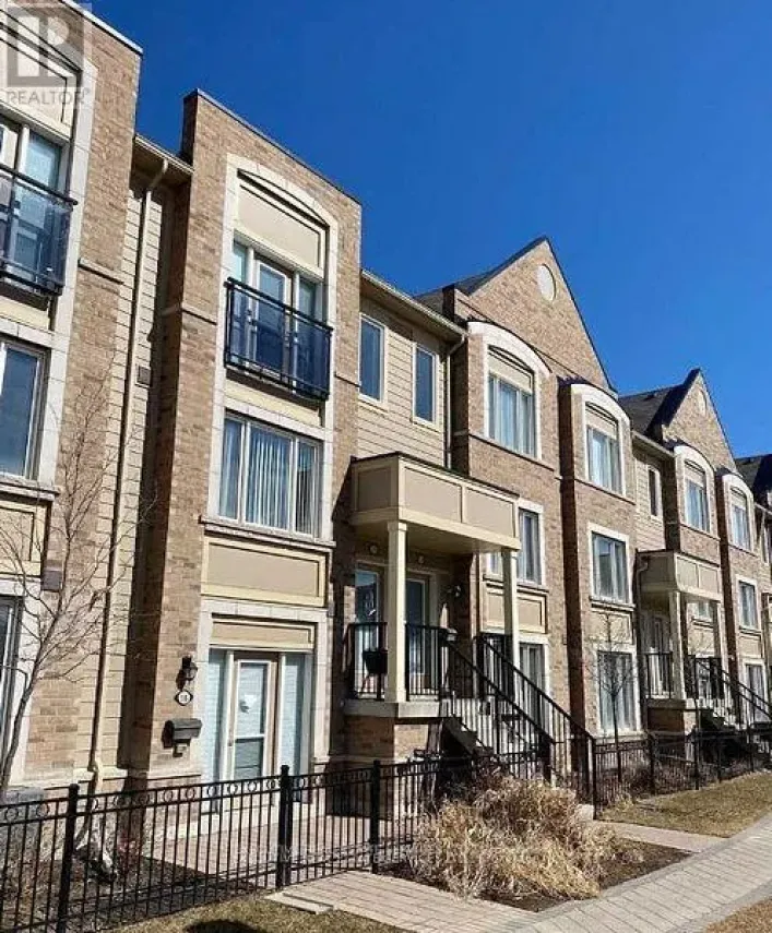 11 - 3135 BOXFORD CRESCENT, Mississauga