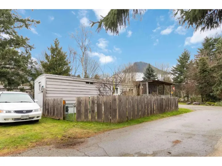 11 41711 TAYLOR ROAD, Mission