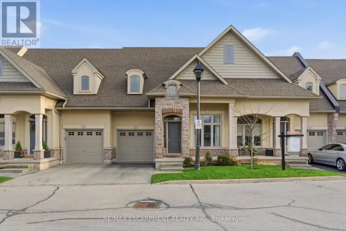 11 - 5056 NEW STREET, Burlington