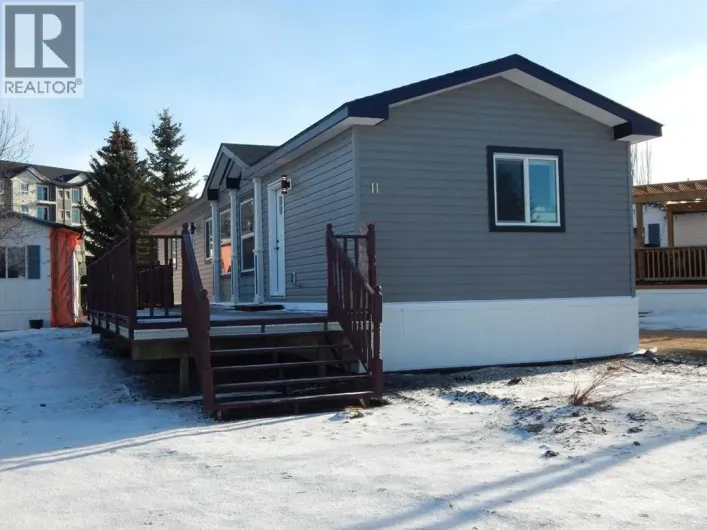 #11, 5210 65 Avenue, Olds