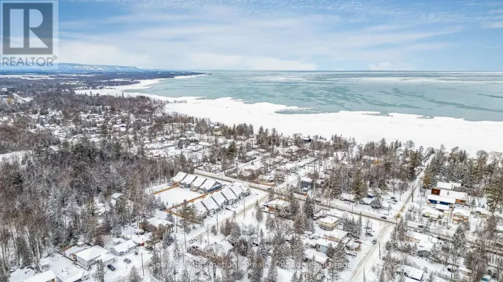 11 62ND STREET S, Wasaga Beach