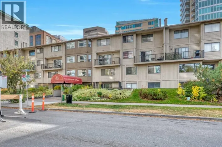 11, 821 3 Avenue SW, Calgary