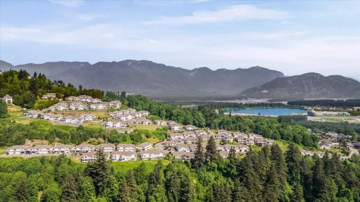 11 8590 SUNRISE DRIVE|Chilliwack Mountain, Chilliwack