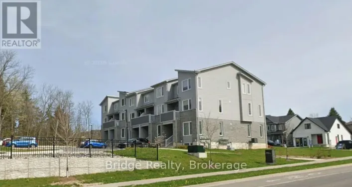 11 - 990 DEVERON CRESCENT, London South