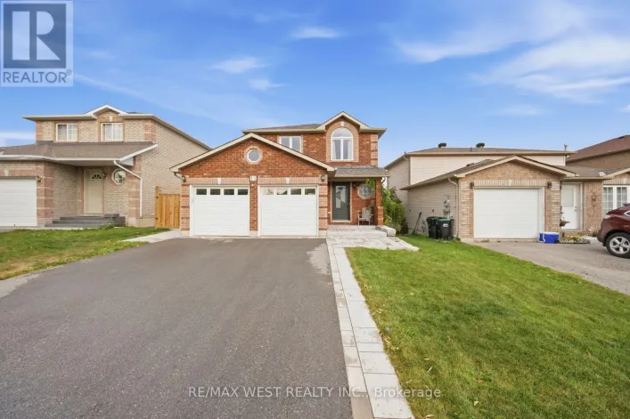 11 AMBLER BAY, Barrie