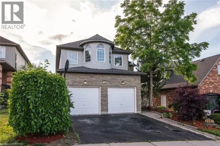 11 APPLE RIDGE Drive, Kitchener