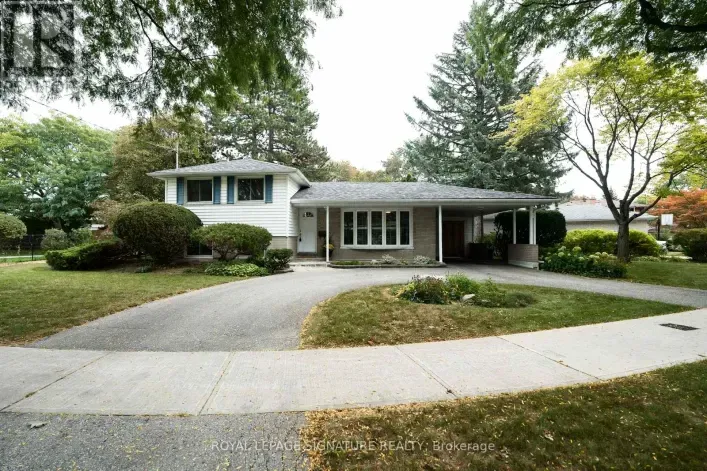 11 BELLBURY CRESCENT, Toronto