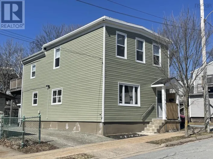 11 Best Street, Dartmouth