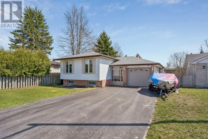 11 CHARLOTTE COURT, Barrie