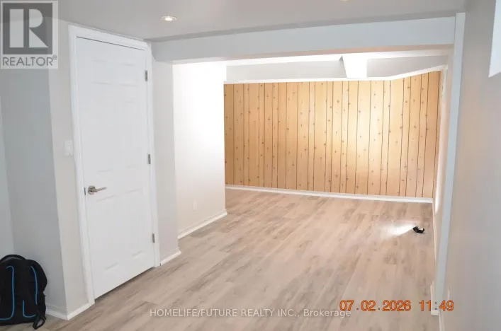 11 COPPERMILL DRIVE, Toronto