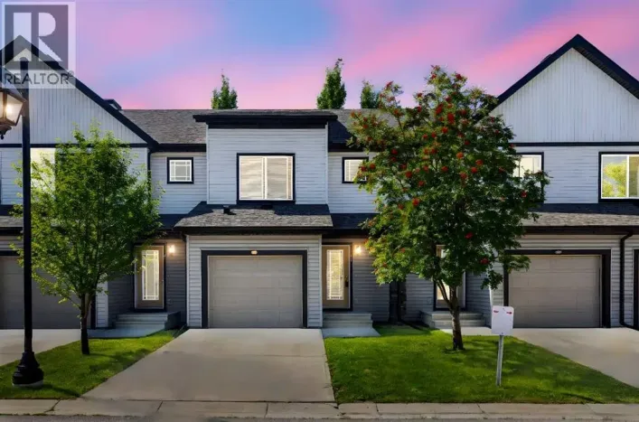 11 Copperpond Landing SE, Calgary