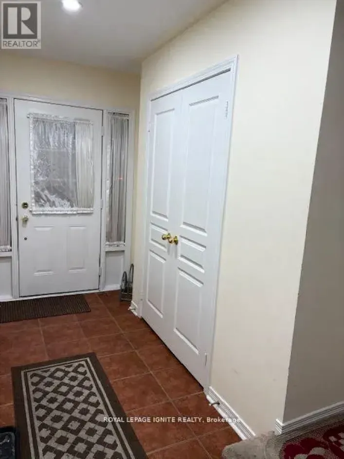 11 CURRAN HALL CRESCENT, Toronto