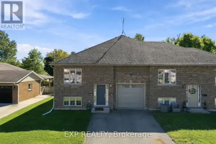11 DONALD AVENUE, Welland